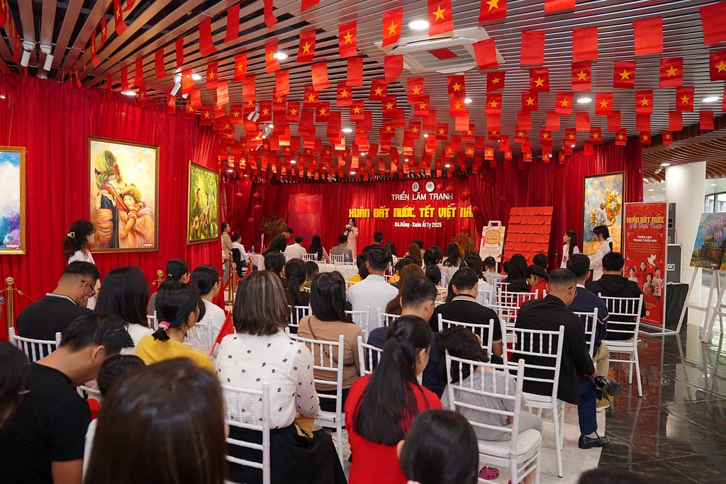 trien-lam-tranh-xuan-dat-nuoc-tet-viet-nam-2