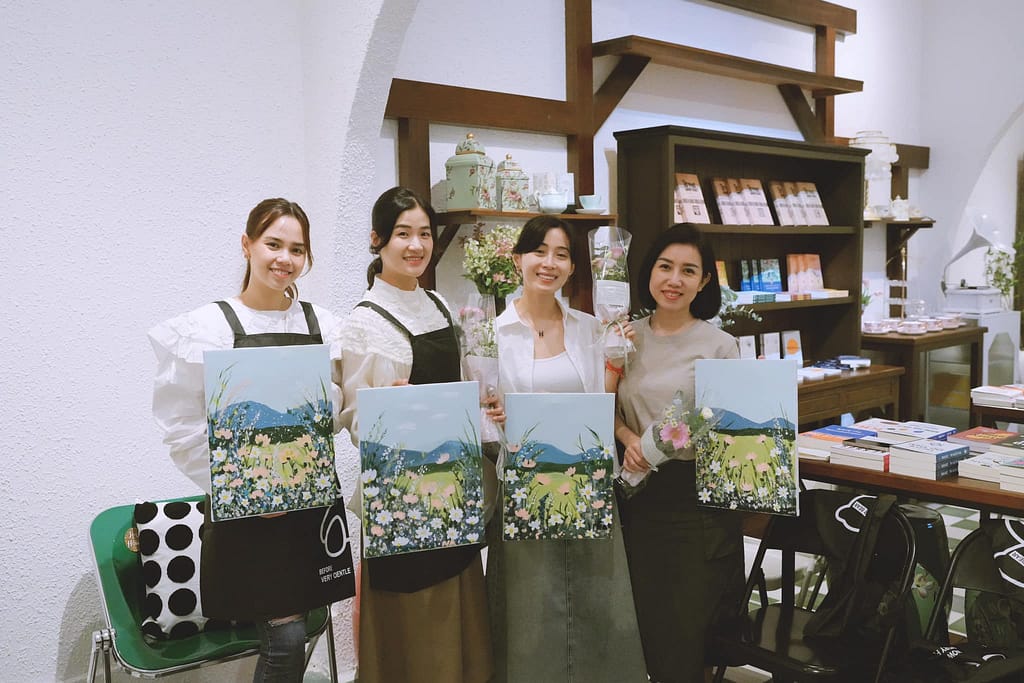 workshop-ve-tranh-jolyhome-1