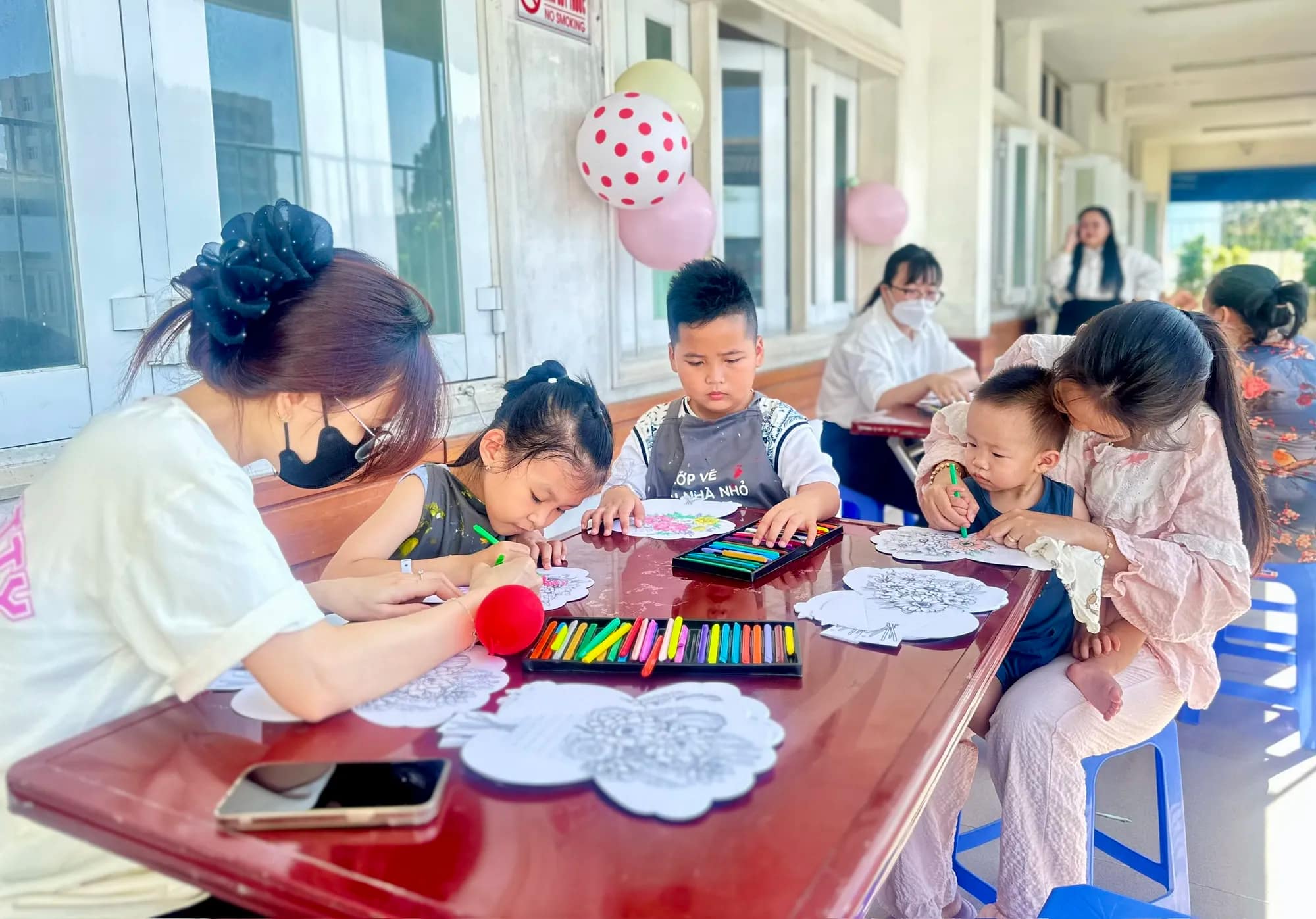 ve-tranh-tai-Benh-vien-Gia-Dinh-5